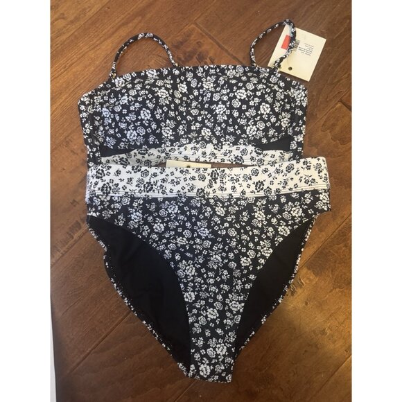 New Cyn and Luca Swimwear 2pc Bikini Size Small Swimsuit Black White Floral 048 - Picture 1 of 6